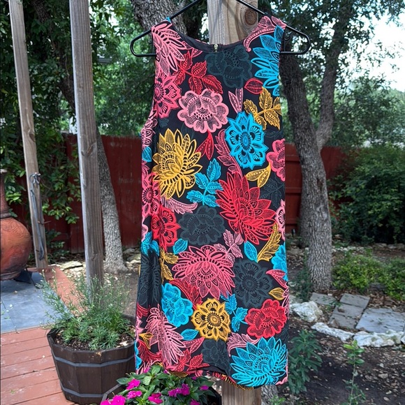 CeCe Blue and Yellow Sleeveless Sheath Dress - Picture 1 of 3